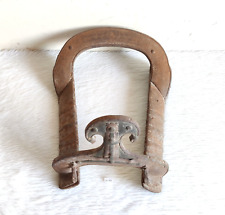 Antico Ottone Decorato Ferro