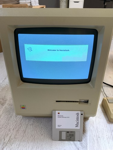 Apple macintosh system - apple,