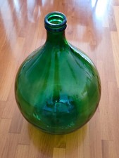 Damigiana in vetro verde per alimenti o decorazioni 36lt impagliata