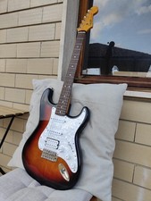 Squire Stratocaster Custum