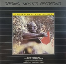 Pyotr Ilyich Tchaikovsky/Symphony No.5 - Conducted by Yevgeni Svetlanov (CD)