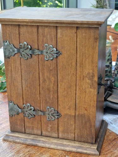 Vecchi armadi legno - armadi, pensili
