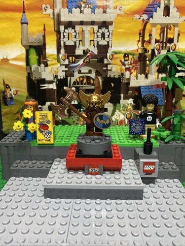 Lego castle mini figure - castle,