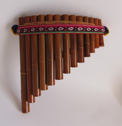 Pan pipes antara flauto - pan,