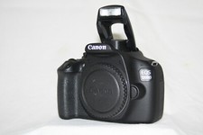 REFLEX DIGITALE CANON  EOS 1200D 18 MEGA PIXEL  CORPO COMPLETO PARI AL NUOVO