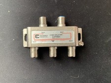 Elettronica  cusano  4 way splitter 5-2400 mhz distributore per cavo antenna
