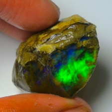 Grande opale grezzo 45,00