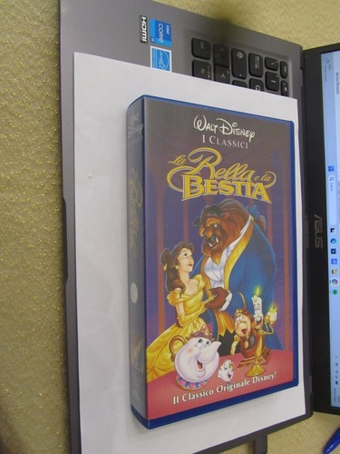 Videocassetta vhs bella - la,