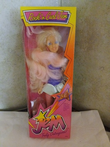 Nrfb 1986 hasbro rock - 1986, and