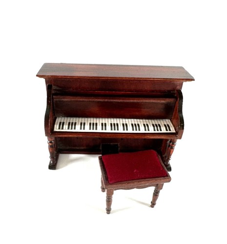 Pianoforte con sgabello - con,