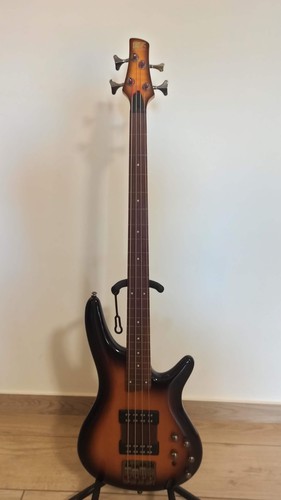 Basso elettrico colore - elettrico,