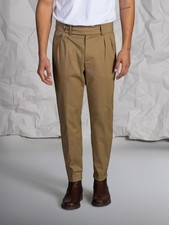 Pantalone con pince in caldo cotone stretch beige