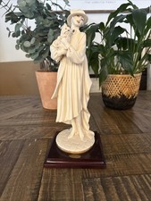 Statuina porcellana FIRMATA