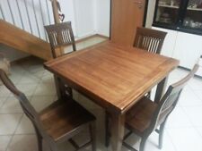 Tavolo e sedie in arte povera