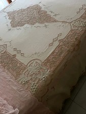 Copriletto  vintage matrimoniale di lino ricamato a mano con pizzo Burano