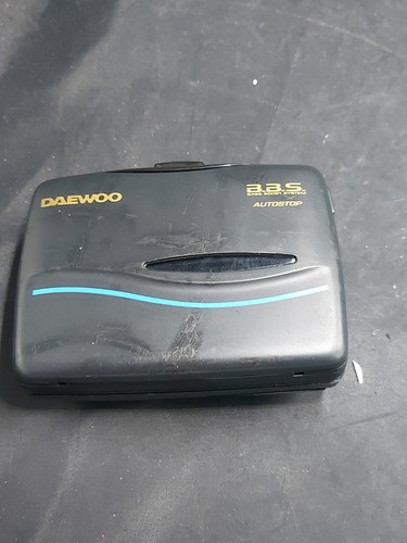 Daewoo cassette player - daewoo,