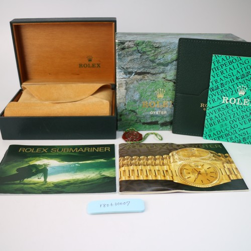 Rolex 16610 submariner watch - rolex,