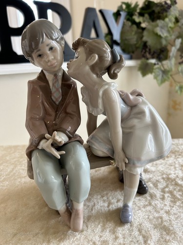 Lladro 7635 ten growing new - &,