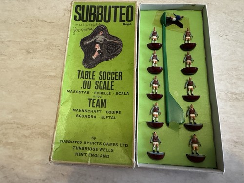 Squadra subbuteo aston - hw,