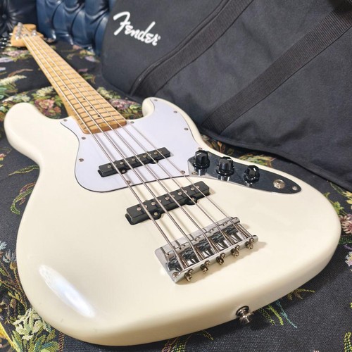 Squier affinity jazz bass - affinity,