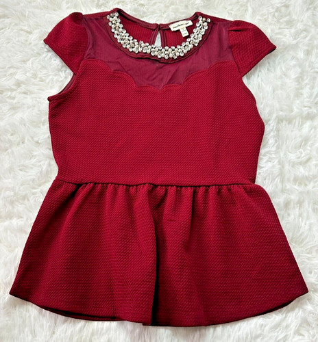 Abito elegante rosso scuro