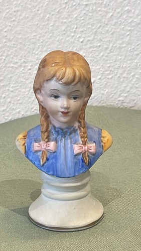 Mezzo busto fanciulla - busto, in