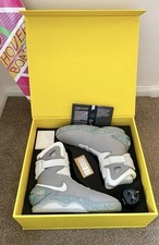 Nuovissime Nike Mags taglia