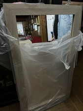 specchio con cornice in legno