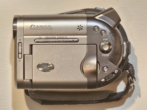 Videocamera dvd canon dc100 - dvd, a