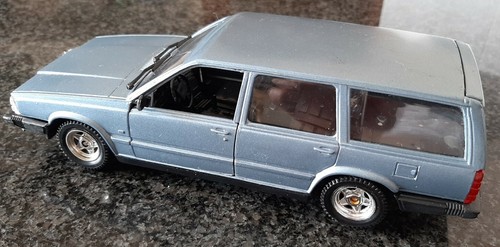 Polistil volvo 740 - #, #