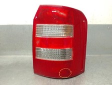 8Z0945096B faro posteriore
