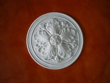 ROSONI IN GESSO BIANCO PER