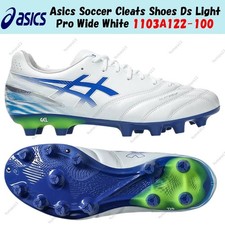 Scarpe con tacchetti da calcio