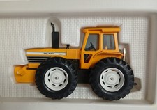 NUOVO TRATTORE 4- WD BRITAINS