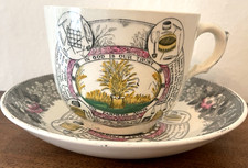 Antica tazza e piattino