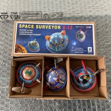 Vintage tin toy - tin, ufo