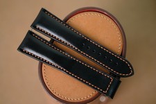 Cinturino in pelle nera fatto a mano 22 mm per Omega Seamaster Planet Ocean