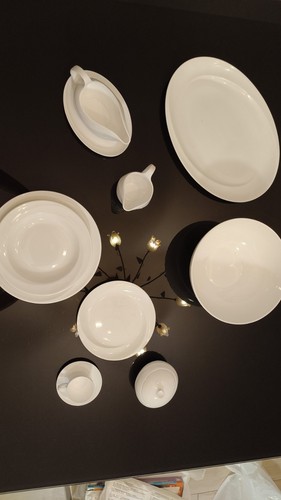 Wedgwood solar bone china - –,