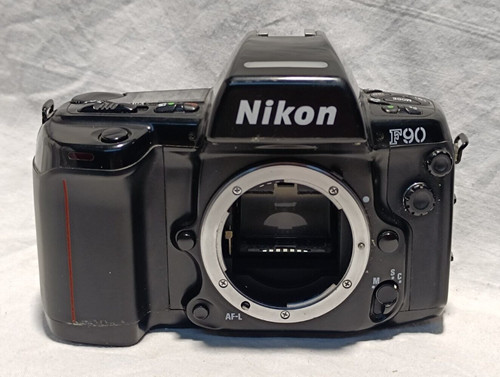 Nikon usata e funzionante - f, 90