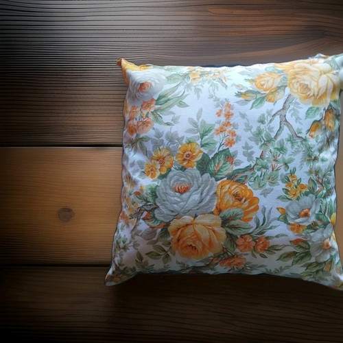 Cuscino decorativo - 🌼,