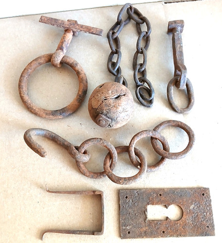 Antico anello francese
