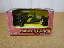 ERTL Mighty Corps Road Grader