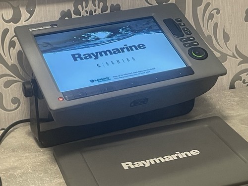 Raymarine c140w e62115 mfd - c140w,
