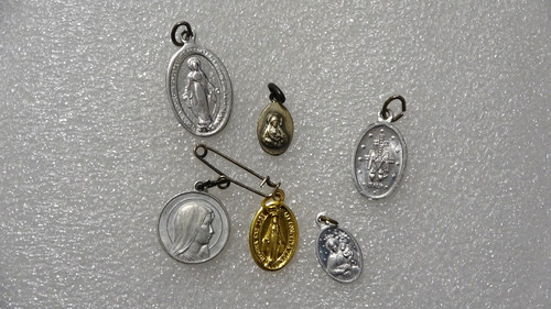 Lotto medaglie religiose - lotto,