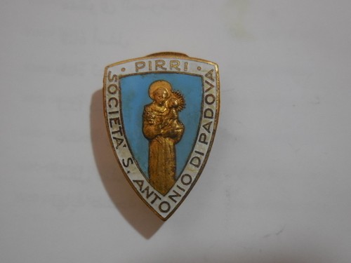 Distintivo società antonio - s.,