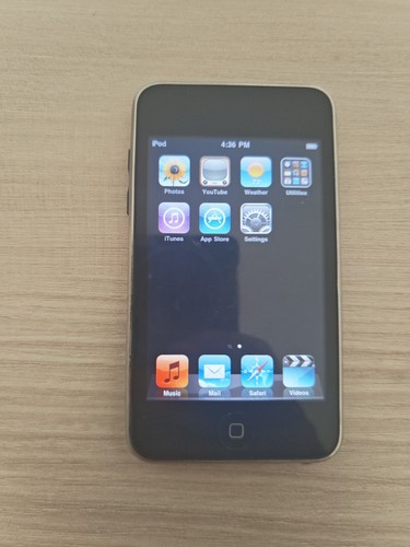 Apple ipod touch 2nd - ipod,