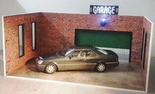 1/18 DIORAMA-TOYS -