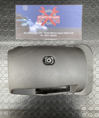 84853 d7000 plastica - 84853-d7000,