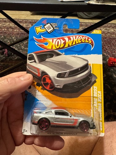 Hot wheels 2012 ford - hot, mustang
