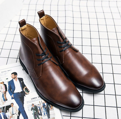 Scarpe eleganti alte uomo